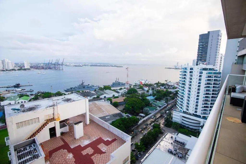 Beachfront Luxury Apartment In Bocagrande Medellín