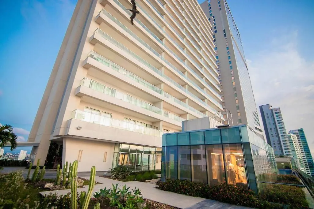 Beachfront Luxury Apartment In Bocagrande Medellín